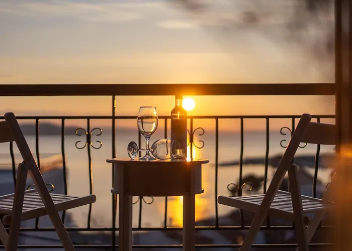 Hacienda Rowena Apartamento Neos Marmaras