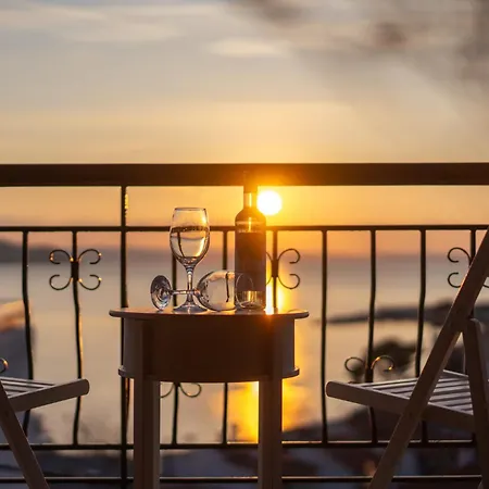 Hacienda Rowena Daire Neos Marmaras